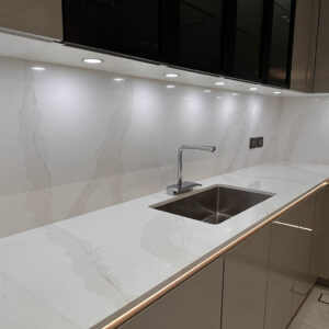 Ashton-Project-Silestone-Calcatta-Gold-2